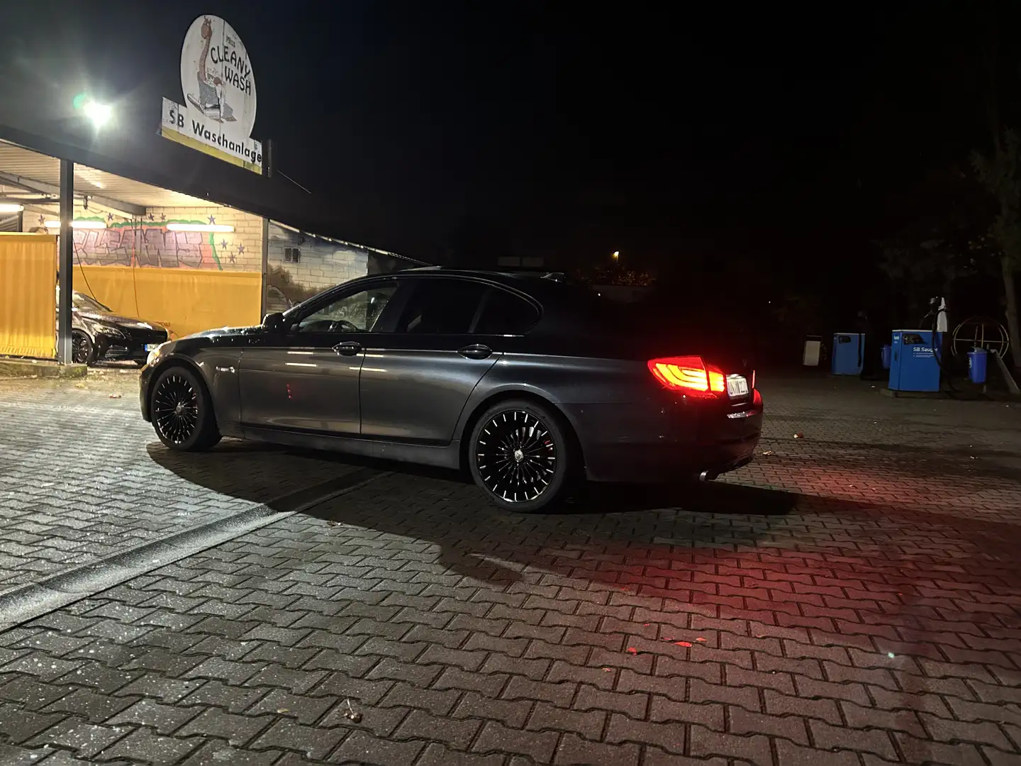 BMW 525 525 d Šedá - 2