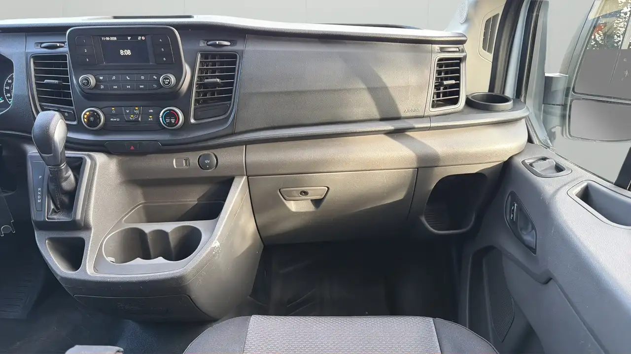 Ford Transit Passenger Wagon снимка Ford Transit Passenger Wagon