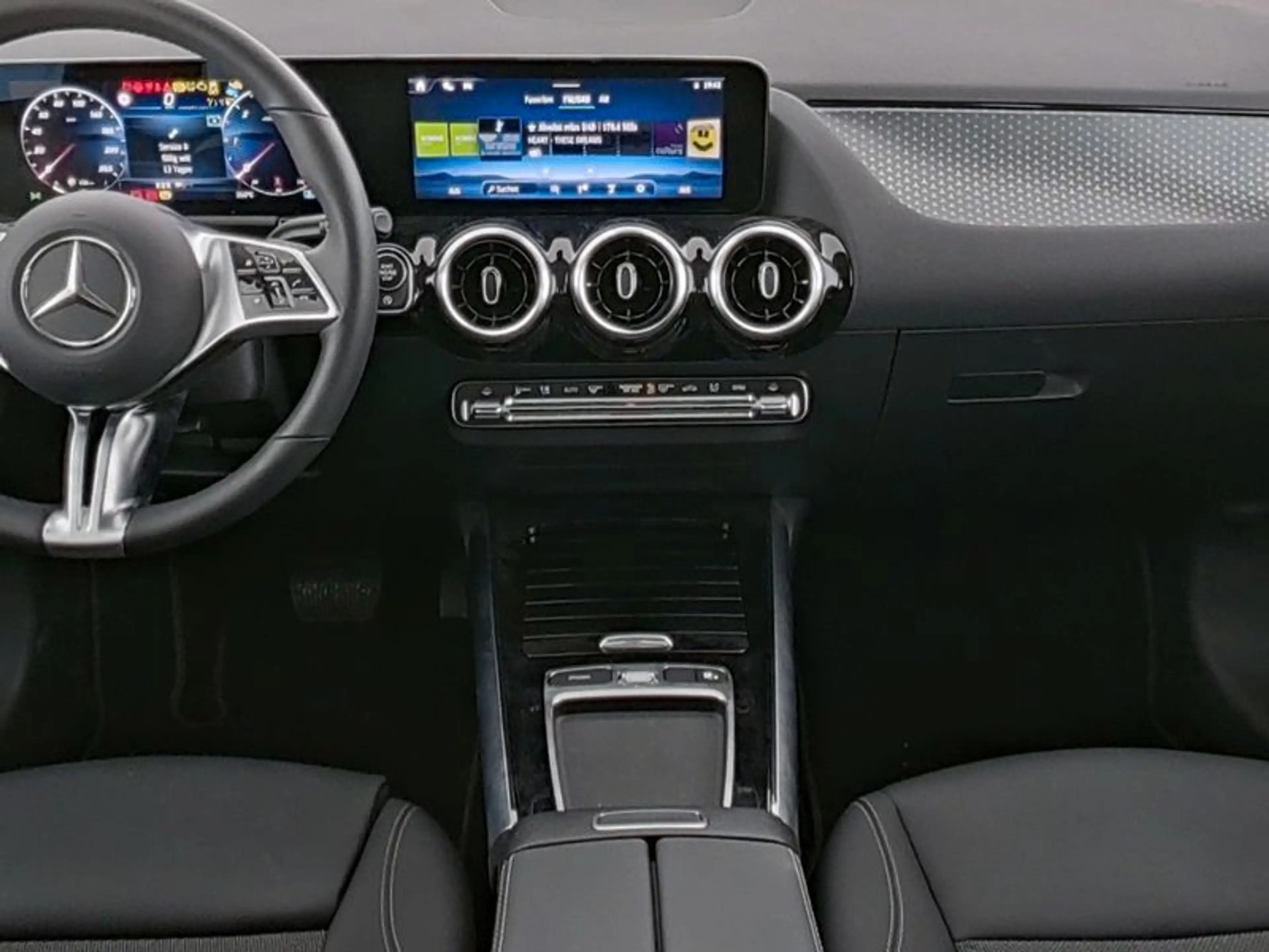 Mercedes-Benz B 180 d Progressive Adv Volldigital Easypack RFK — photo 4