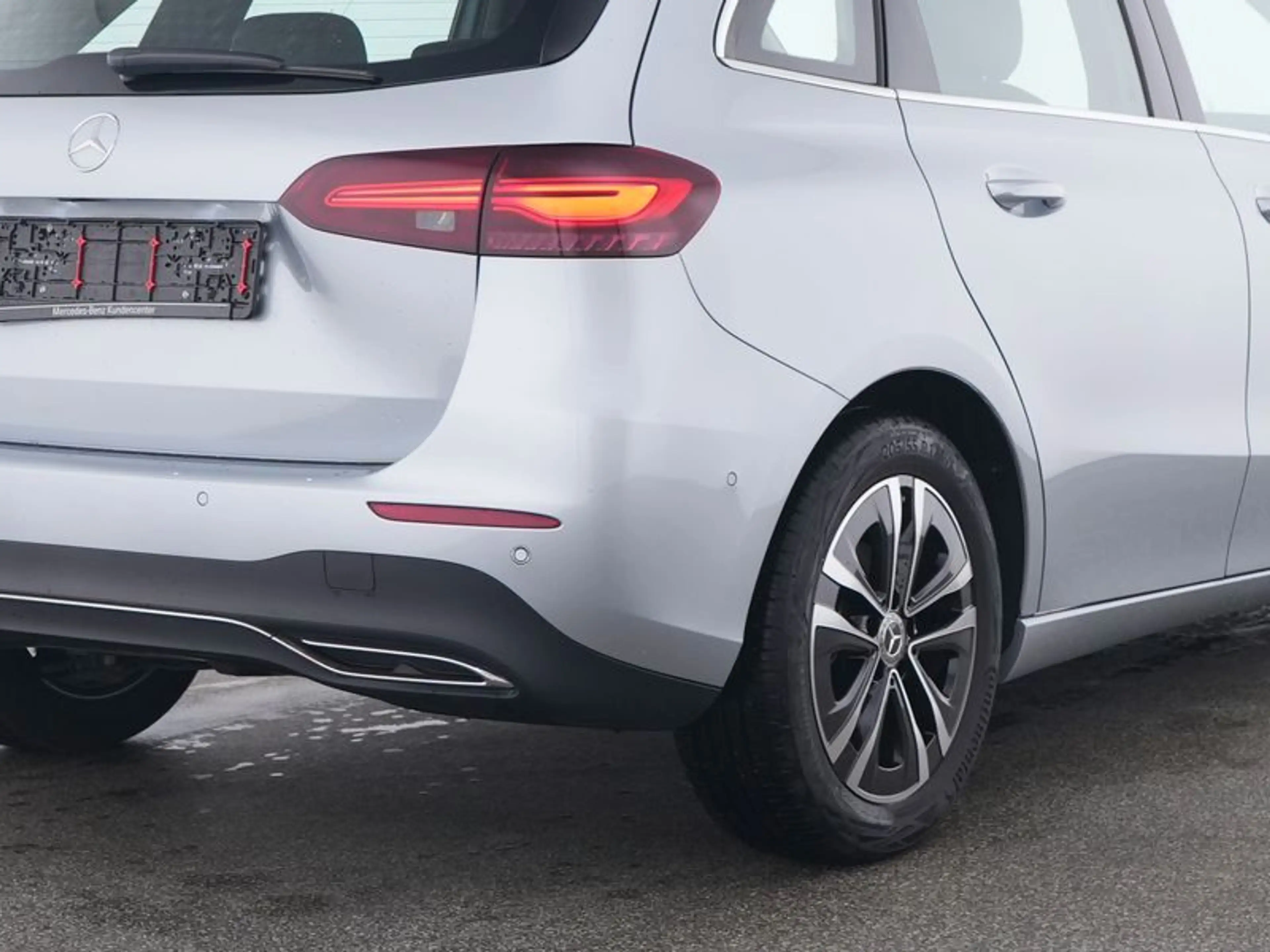 Mercedes-Benz B 180 d Progressive Adv Volldigital Easypack RFK — photo 9