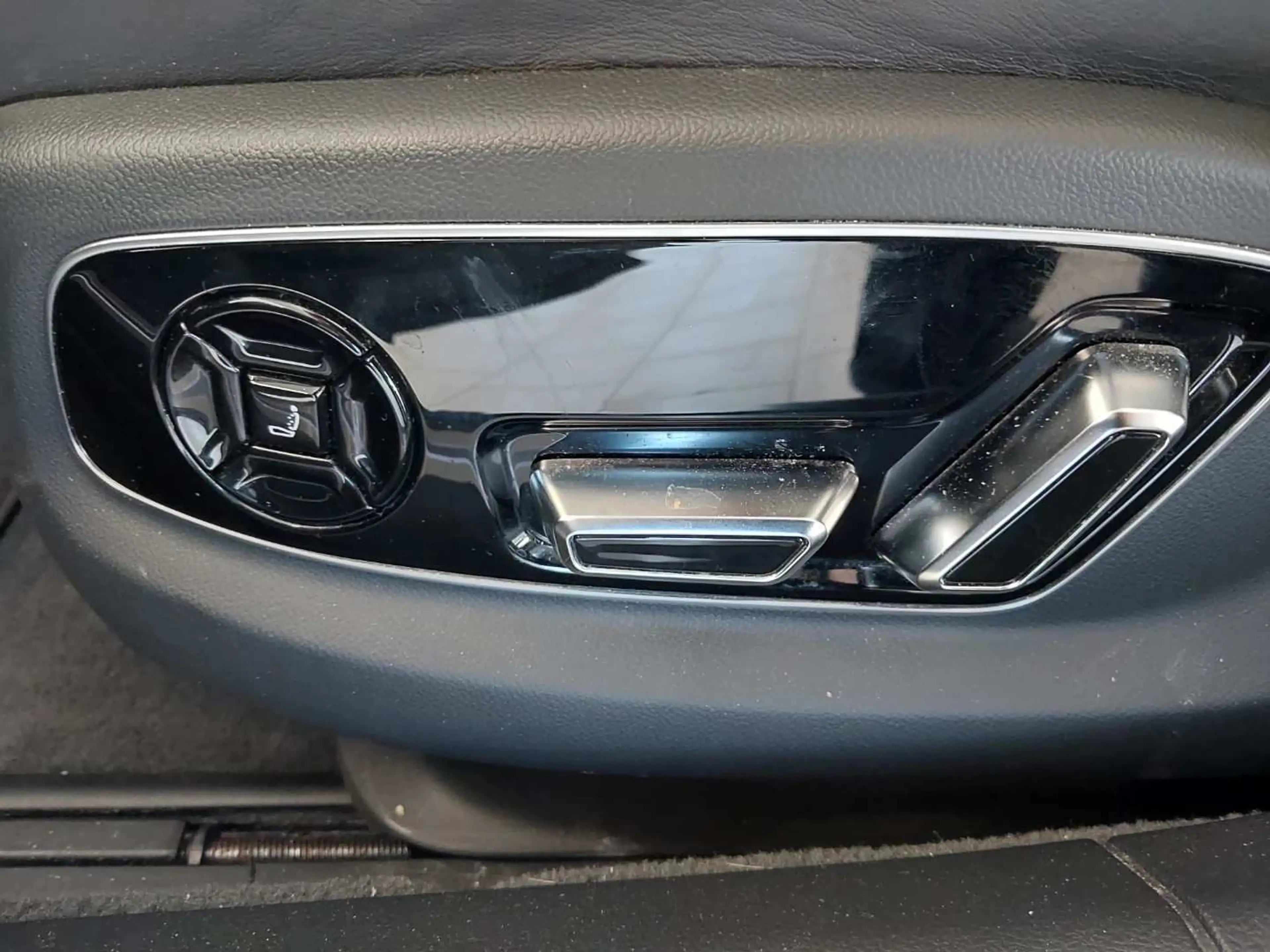 Audi A8 60 TFSIe LANG Facelift 4xMassage B&= HuD SoftClose ACC 360 21 — photo 9