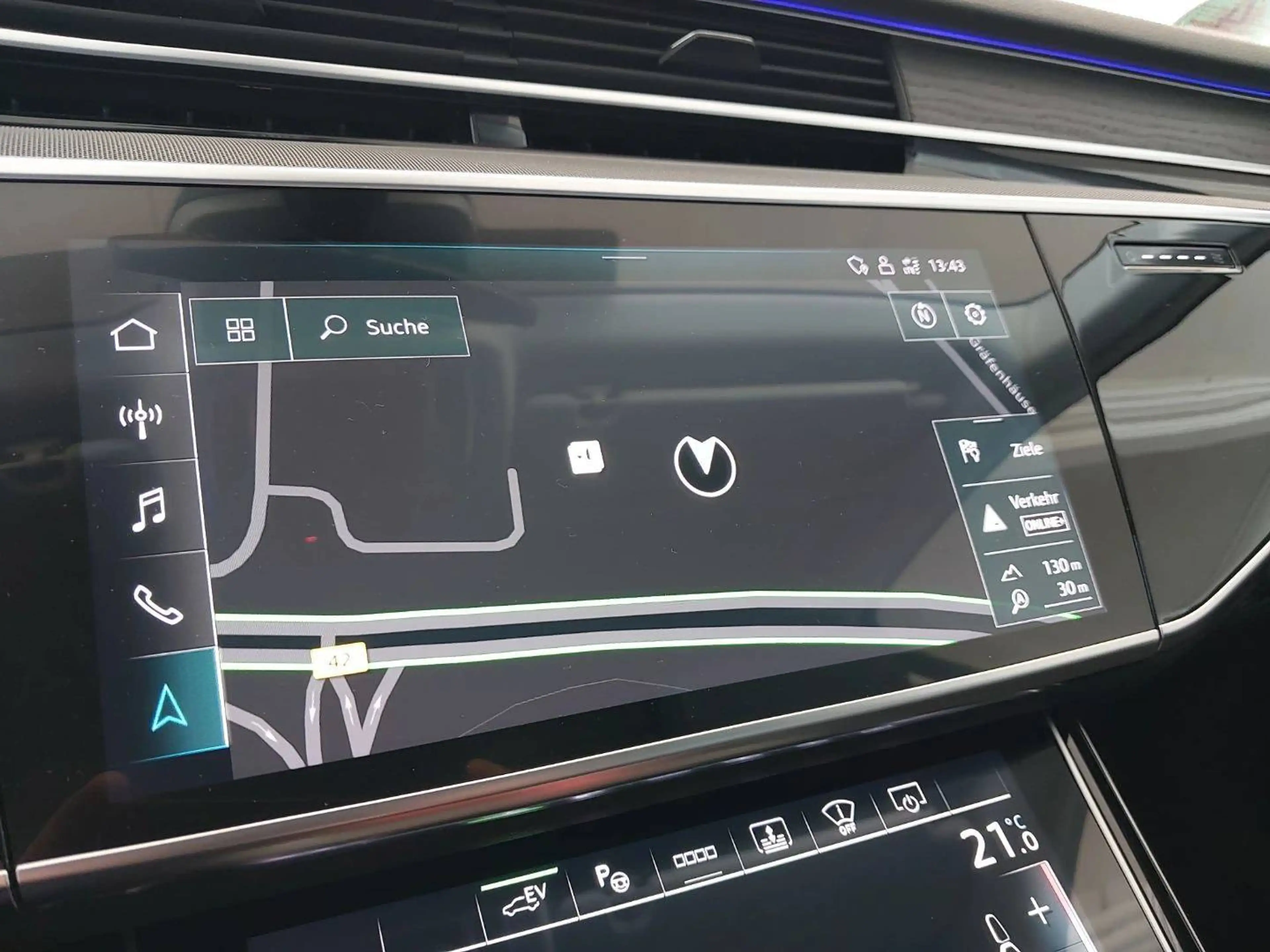 Audi A8 60 TFSIe LANG Facelift 4xMassage B&= HuD SoftClose ACC 360 21 — photo 5