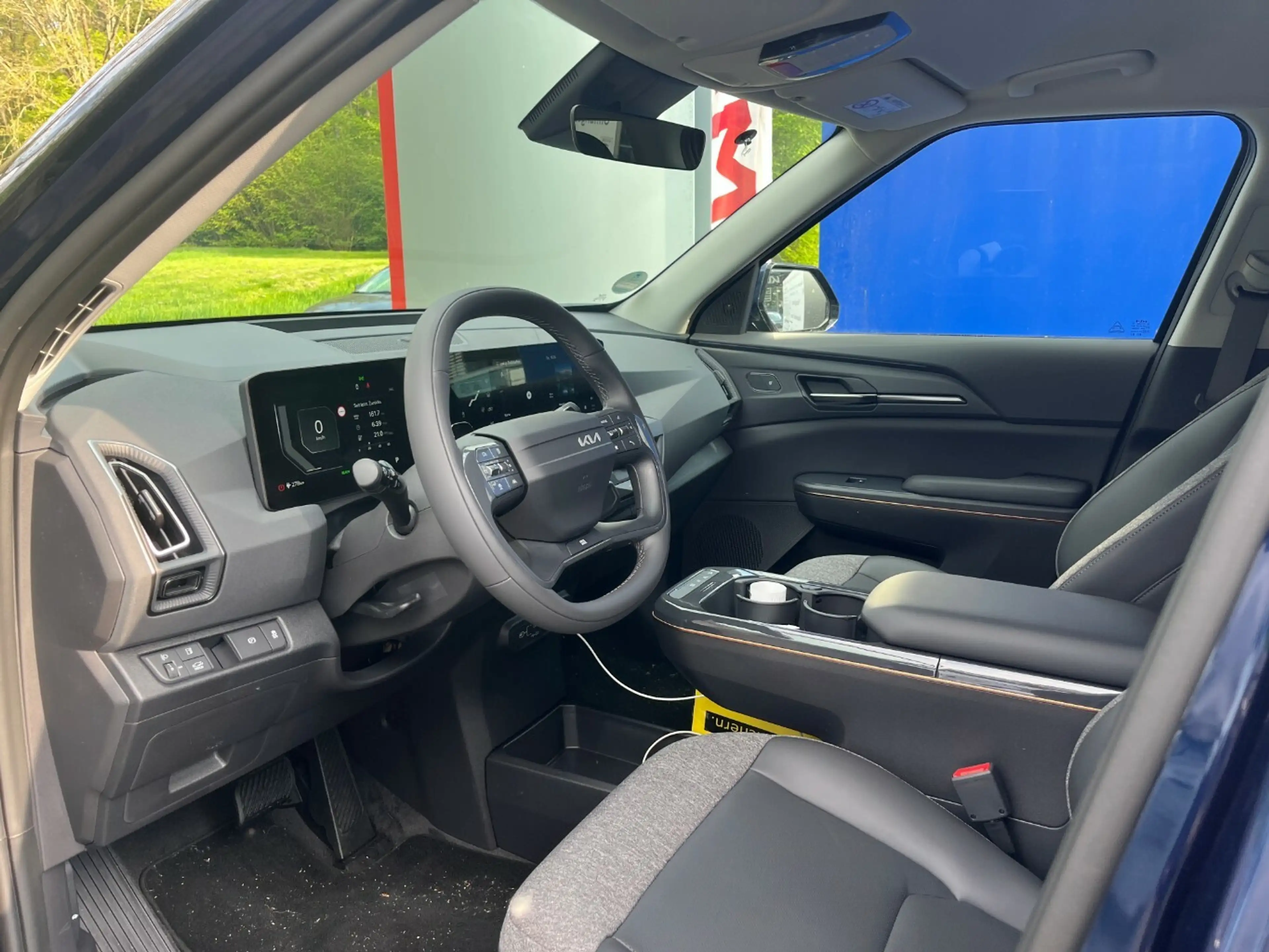 Kia EV5 160 kW Earth — photo 8