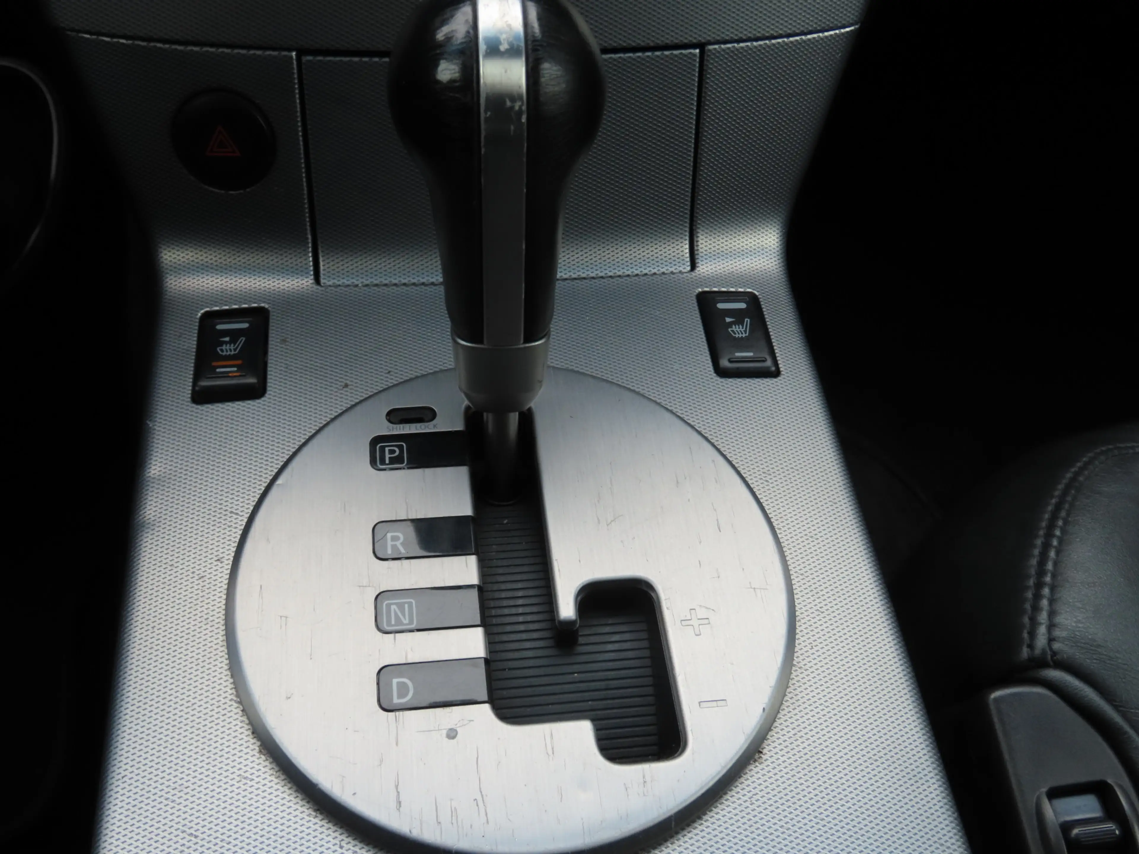 Infiniti FX 35 Carplay Leer Bose Audio Stoelverwarming Navigat — photo 16