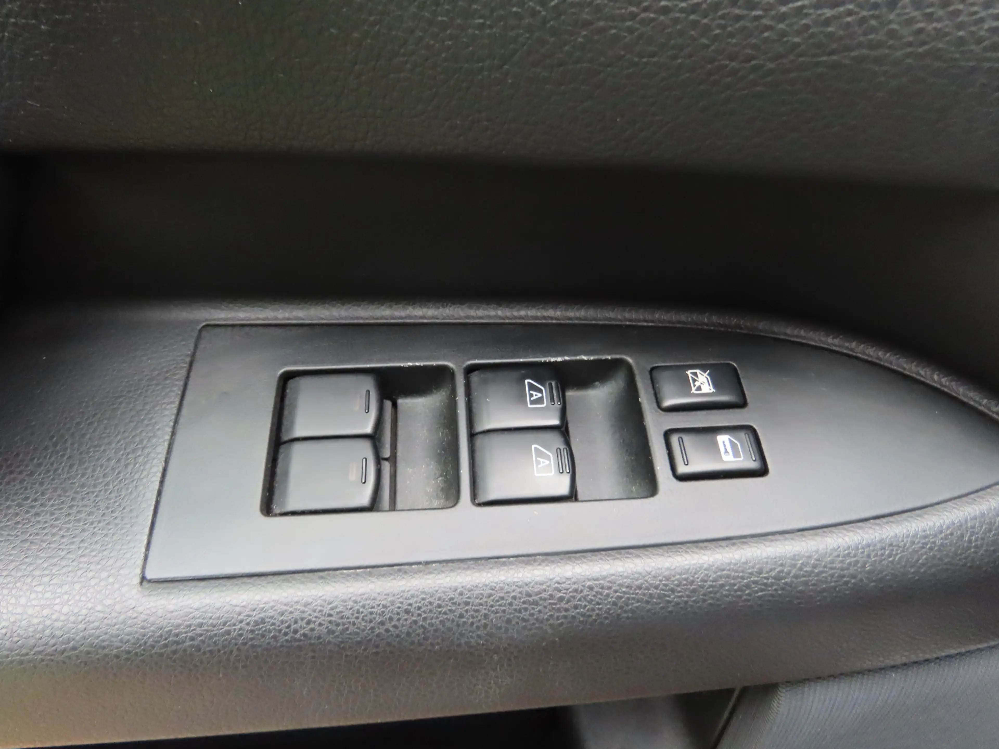 Infiniti FX 35 Carplay Leer Bose Audio Stoelverwarming Navigat — photo 27
