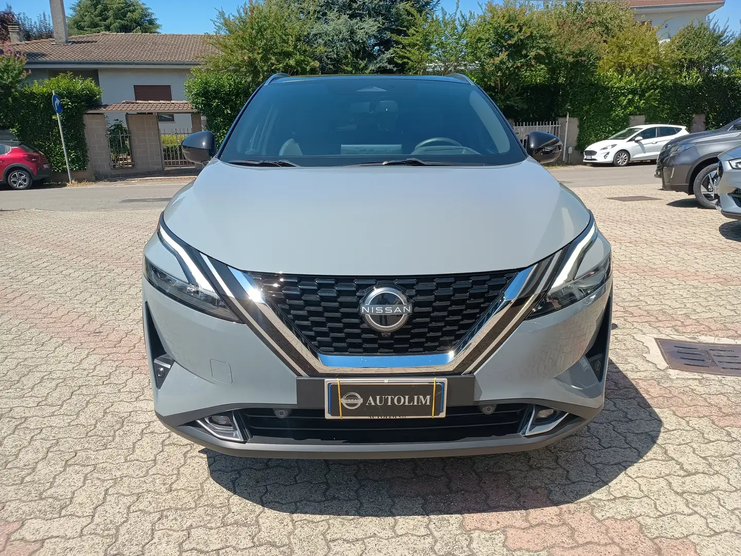 Nissan Qashqai 1.3 mhev Tekna 140cv -NO VINCOLI FINANZIAMENTO- Grigio - 2