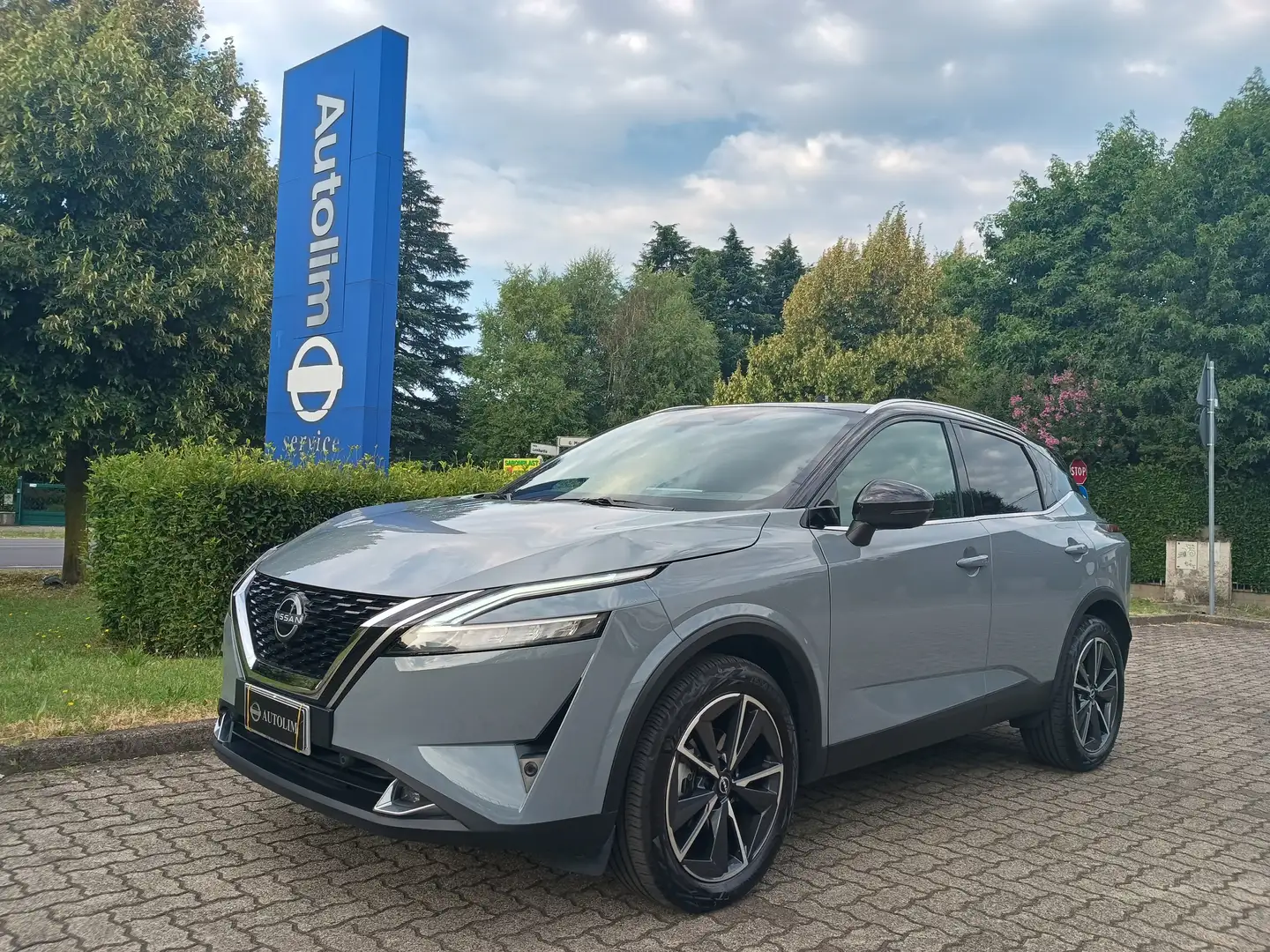 Nissan Qashqai 1.3 mhev Tekna 140cv -NO VINCOLI FINANZIAMENTO- Grigio - 1