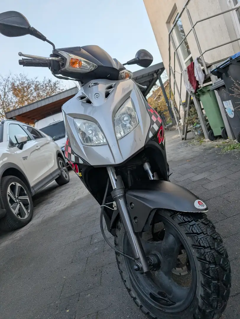 Kymco Чёрный - 1