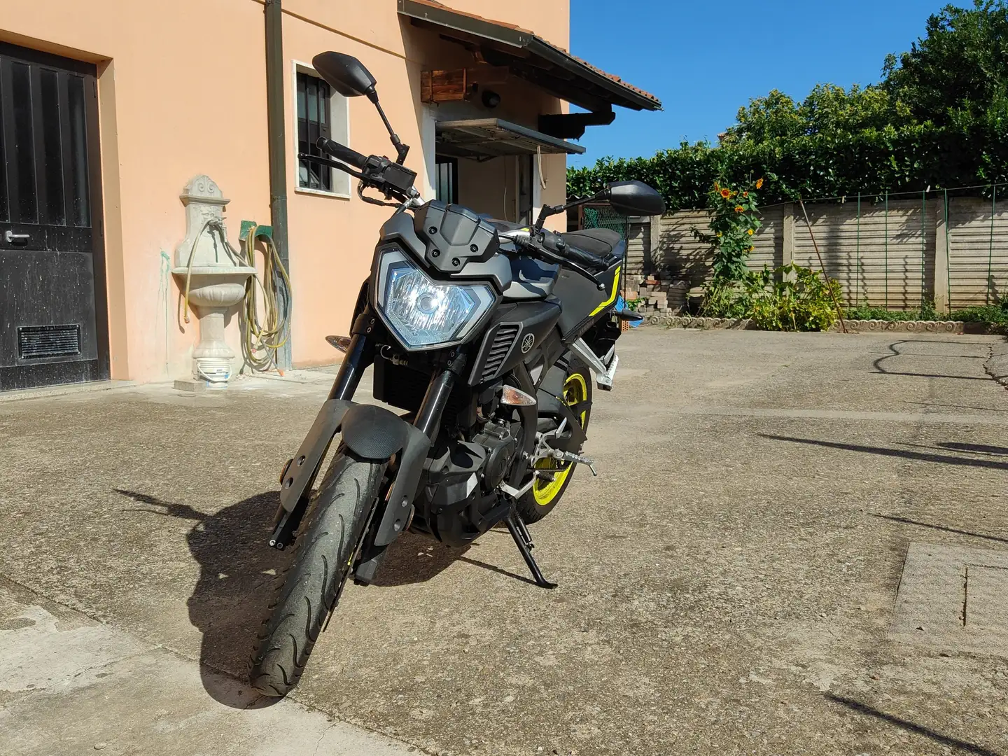 Yamaha MT-125 2018 - 1