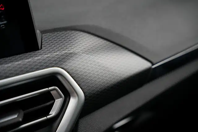 BMW X3 view 21