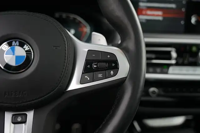 BMW X3 view 12