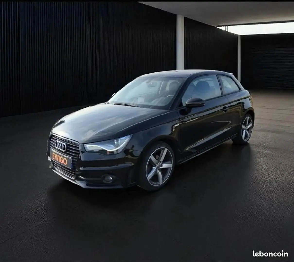 Audi A1 1.2 TFSI 86ch S line Noir - 1