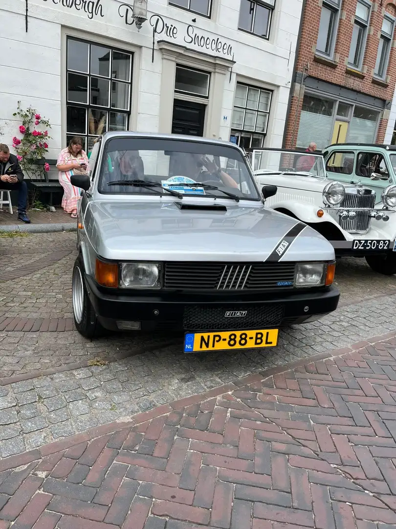 Fiat 127 replica abarth uitvoering - 1