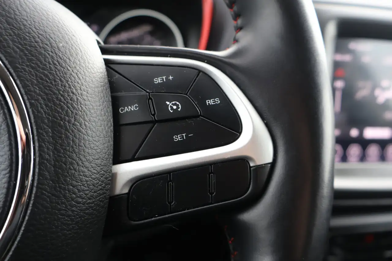 Jeep Compass снимка Jeep Compass