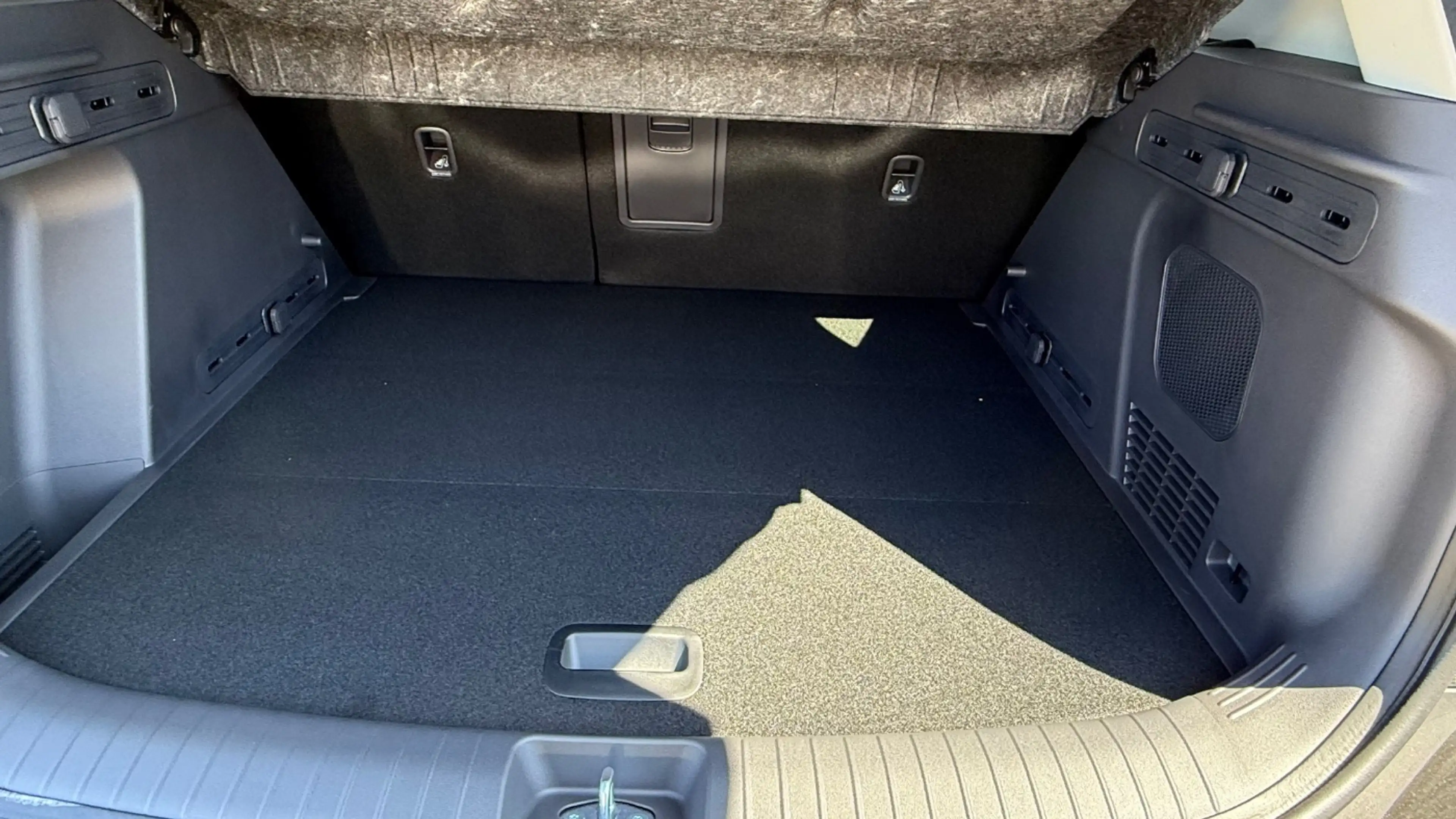 Kia Seltos 1.6 Turbo Spirit HarmanKardon*KI-Assistent — photo 8