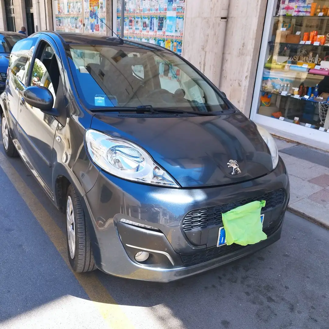 Peugeot 107 107 20125p 1.0 12v Active 2tronic Nero - 1