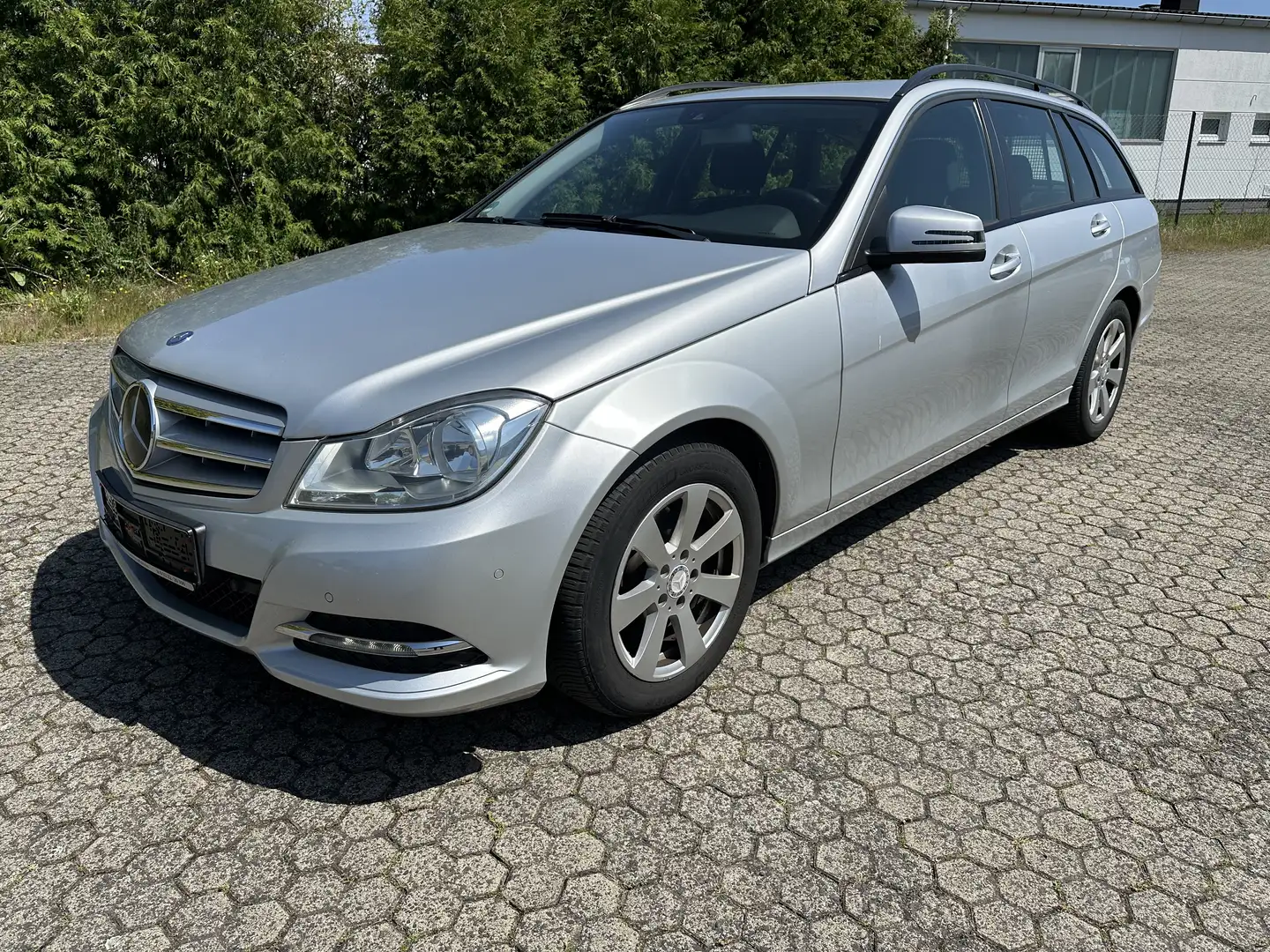 Mercedes-Benz C 200 C 200 T CDI BlueEfficiency * Automatik * AHK Grau - 1