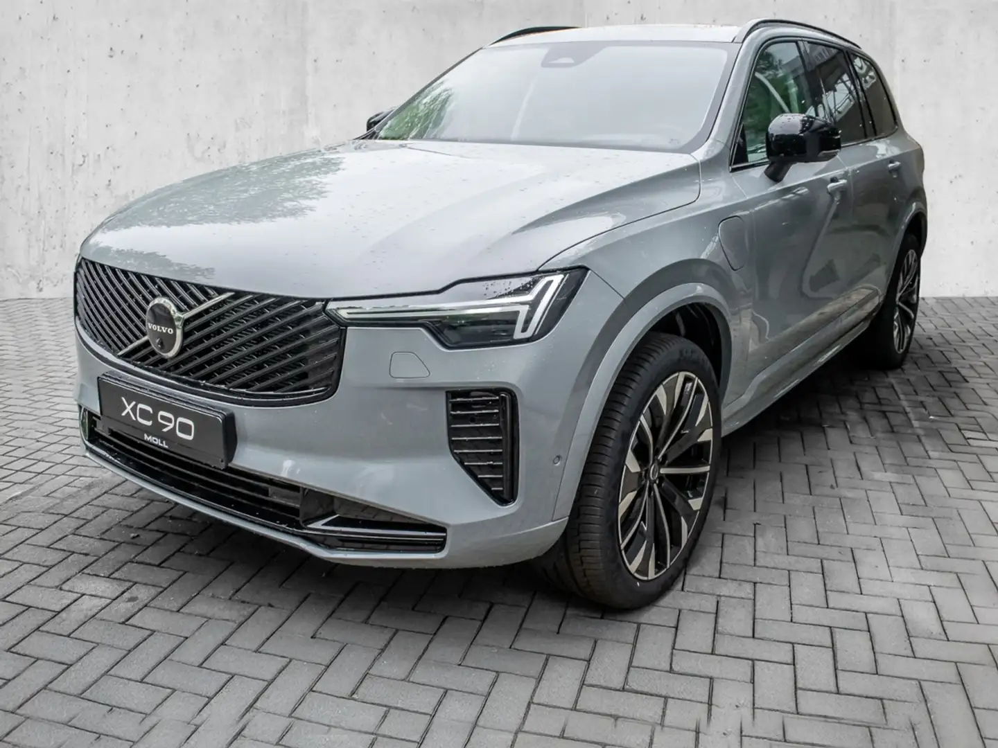 Volvo XC90 T8 AWD Plug-in Hybrid Elektrisch/Benzin Ultra Dark Grijs - 2