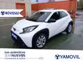Toyota Aygo Play Bílá - thumbnail 1