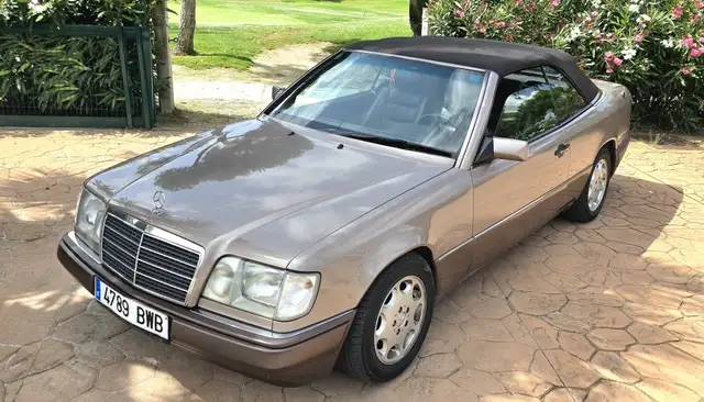 Mercedes-Benz MERCEDES-BENZ Clase E Cabrio (W124) Descapotable