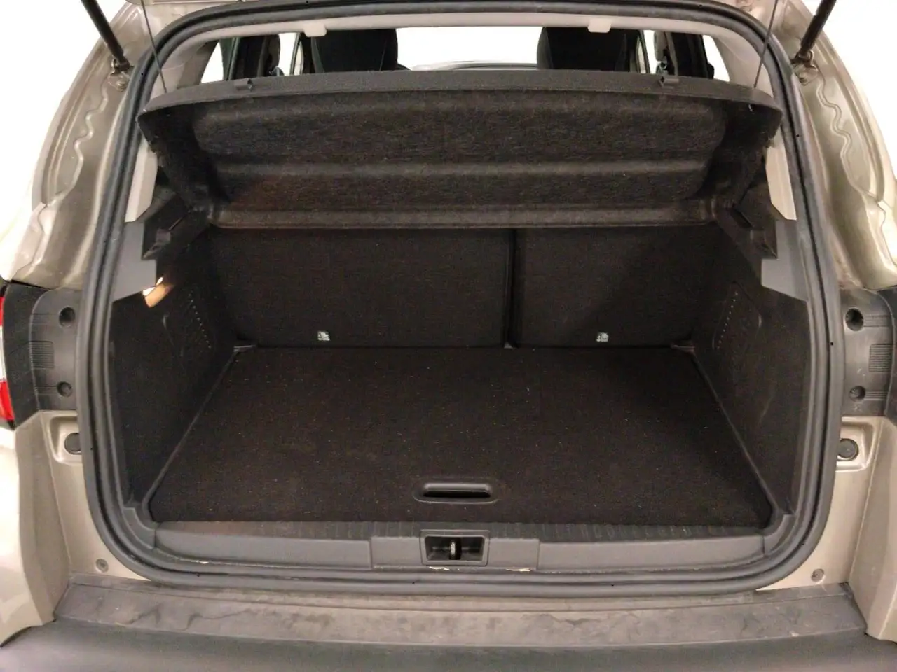 Renault Captur — photo 7