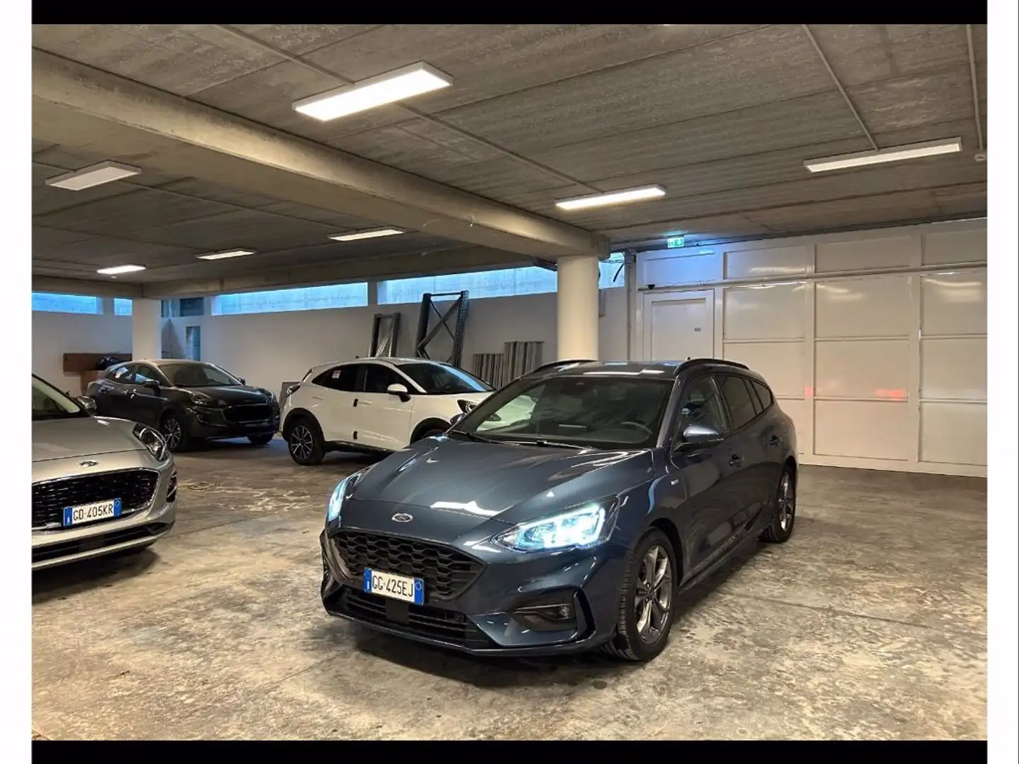 Ford Focus sw 1.0 ecoboost h st-line s&s 125cv my20.75 Blau - 1
