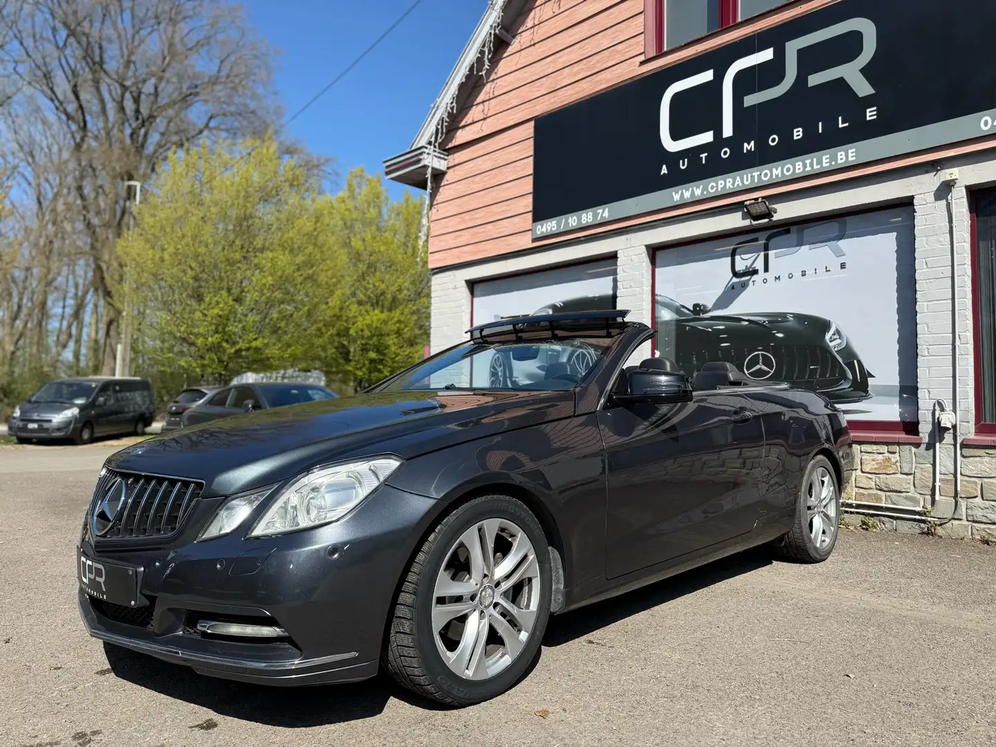 Mercedes-Benz E 220 d * CABRIOLET * GPS * CAMERA * CLIM * BT * CUIR Grijs - 1