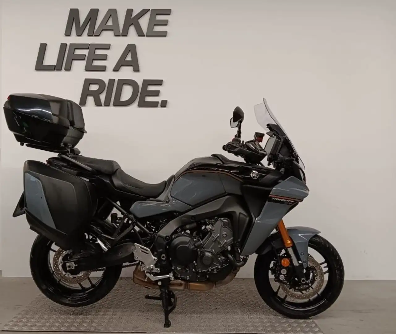 Yamaha Tracer 9 GT + Grigio - 1