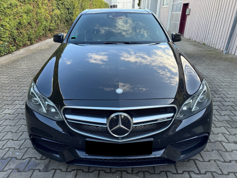 Mercedes-Benz E 63 AMG E 63 AMG S 4Matic*Driver-Pack*Comand*Carbon*H&K* — photo 8