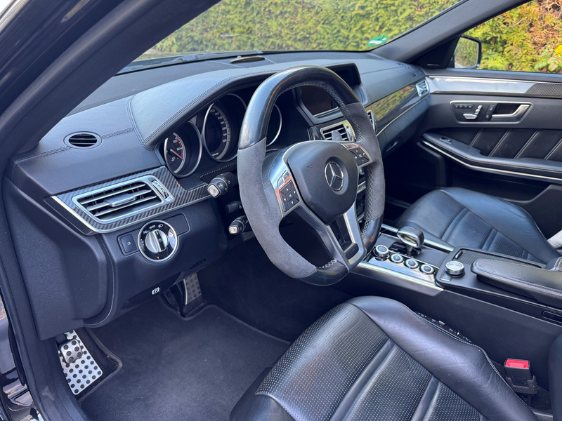 Mercedes-Benz E 63 AMG E 63 AMG S 4Matic*Driver-Pack*Comand*Carbon*H&K* — photo 12