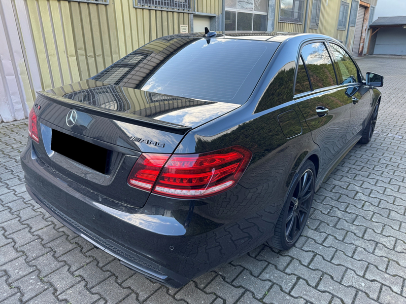Mercedes-Benz E 63 AMG E 63 AMG S 4Matic*Driver-Pack*Comand*Carbon*H&K* — photo 5