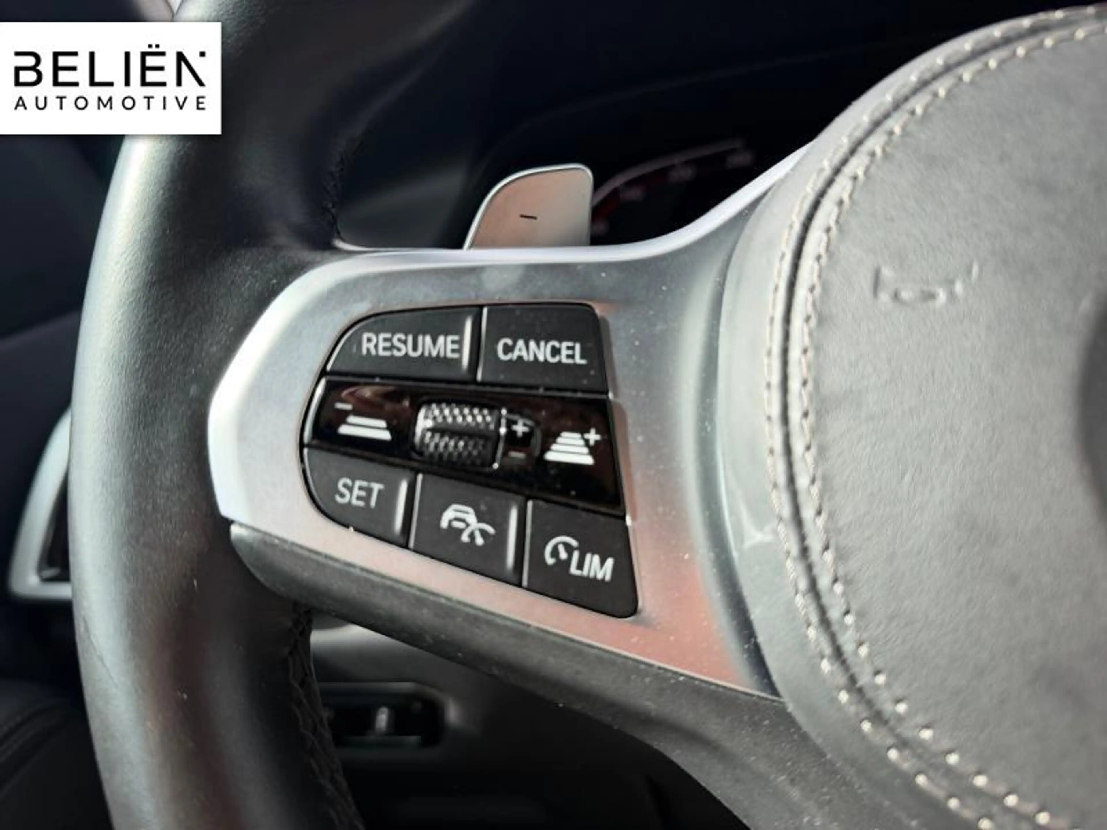 BMW X5 xDrive25d — photo 20