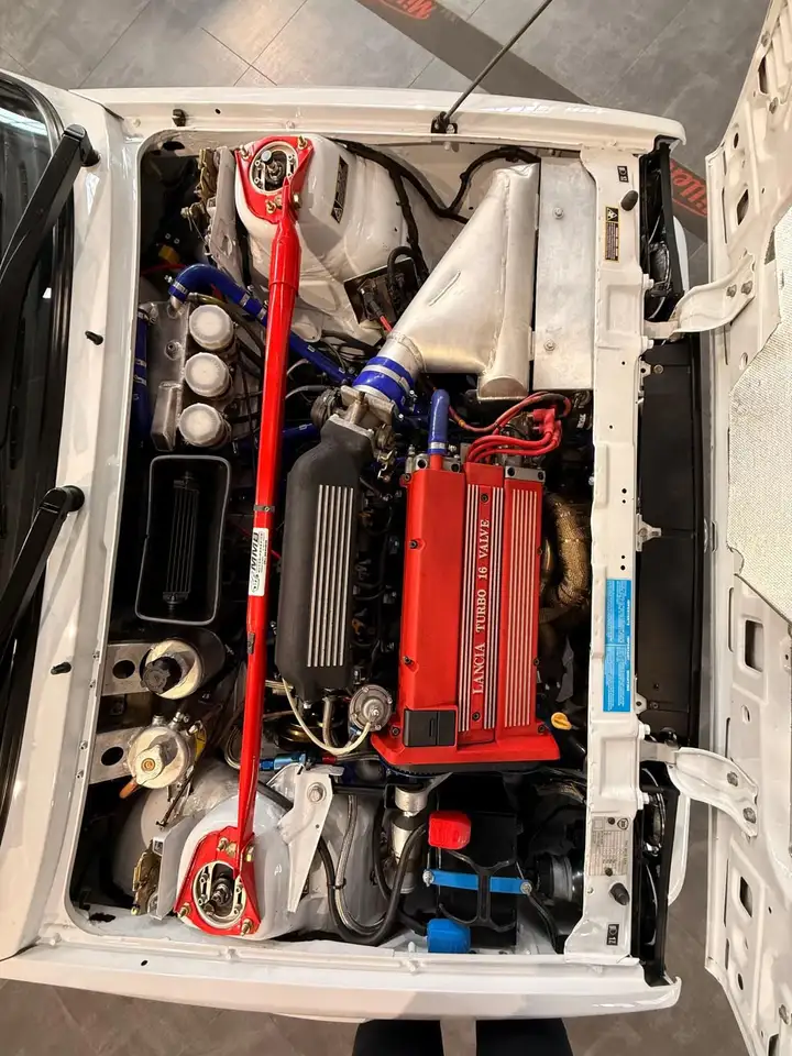 LANCIA DELTA HF INTEGRALE EVO 1, foto 12