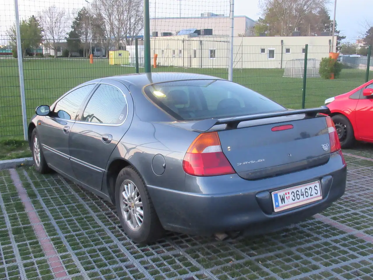 Chrysler 300 M 2,7, foto 3