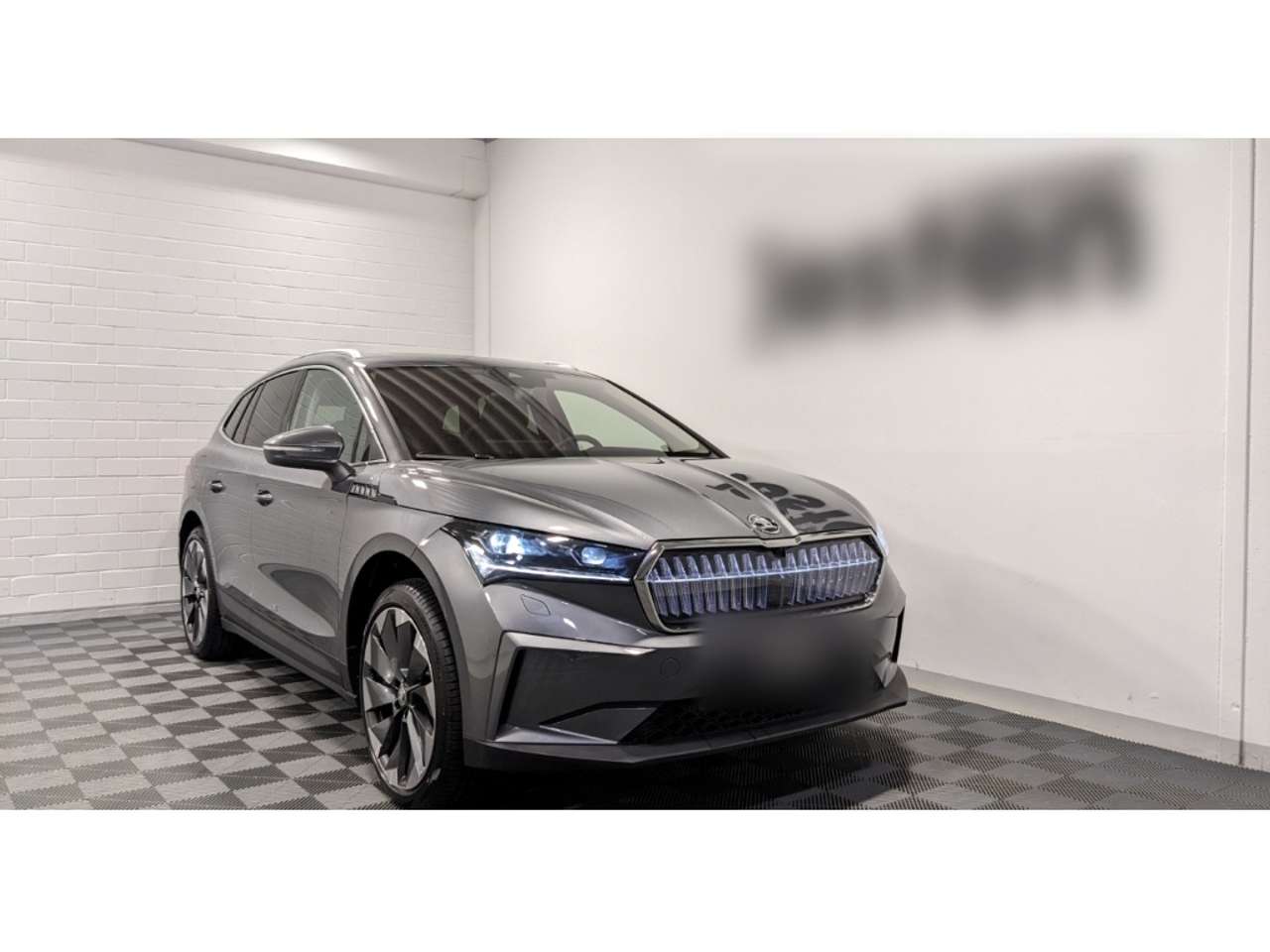Skoda-Enyaq-80x Lounge Advanced PANO Wärmepumpe