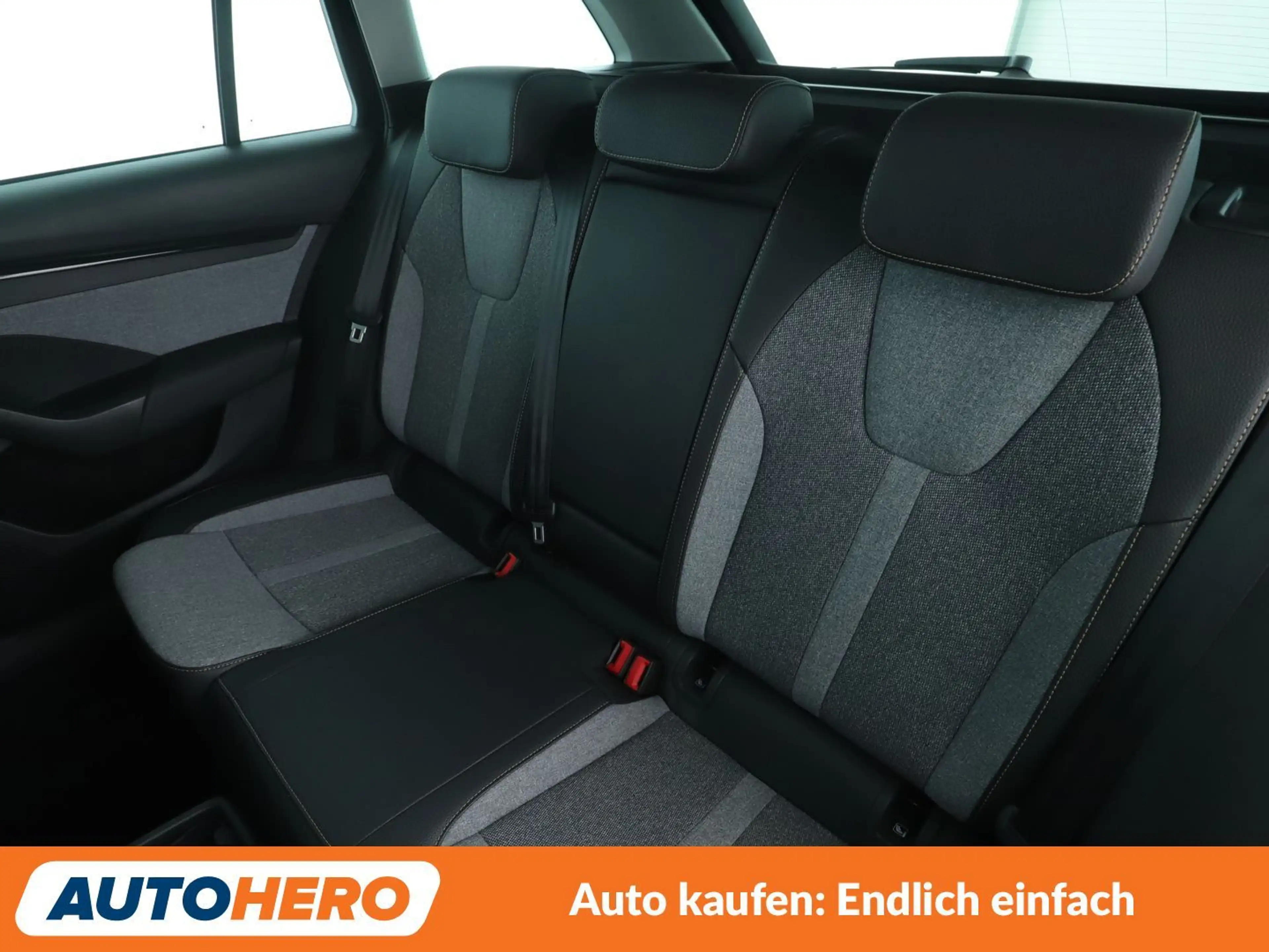 Skoda Octavia 1.5 TSI mHEV Selection Aut.*LED*TEMPO*CAM*PDC*SHZ* — photo 14