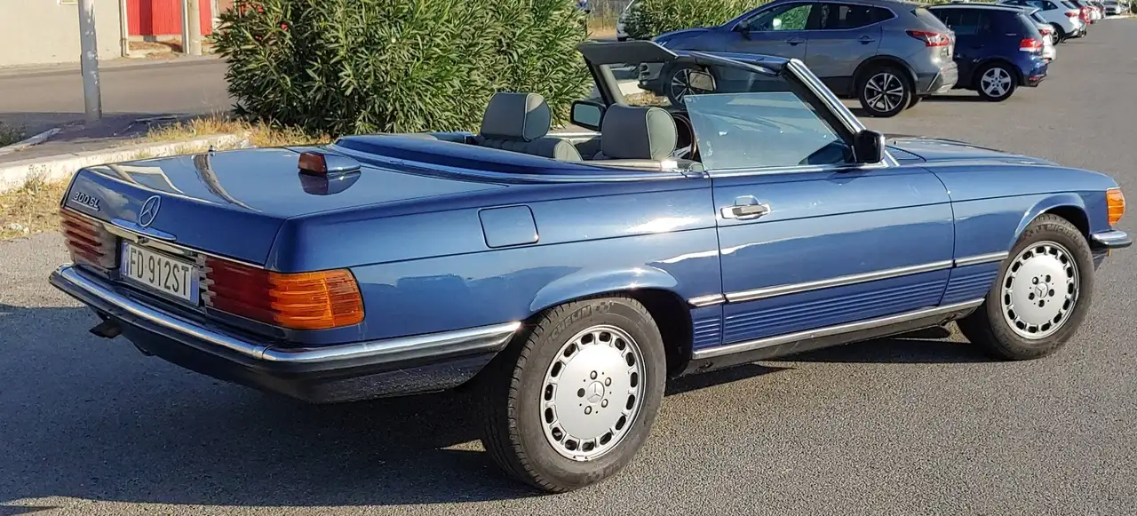 Mercedes-Benz SL 300, foto 2