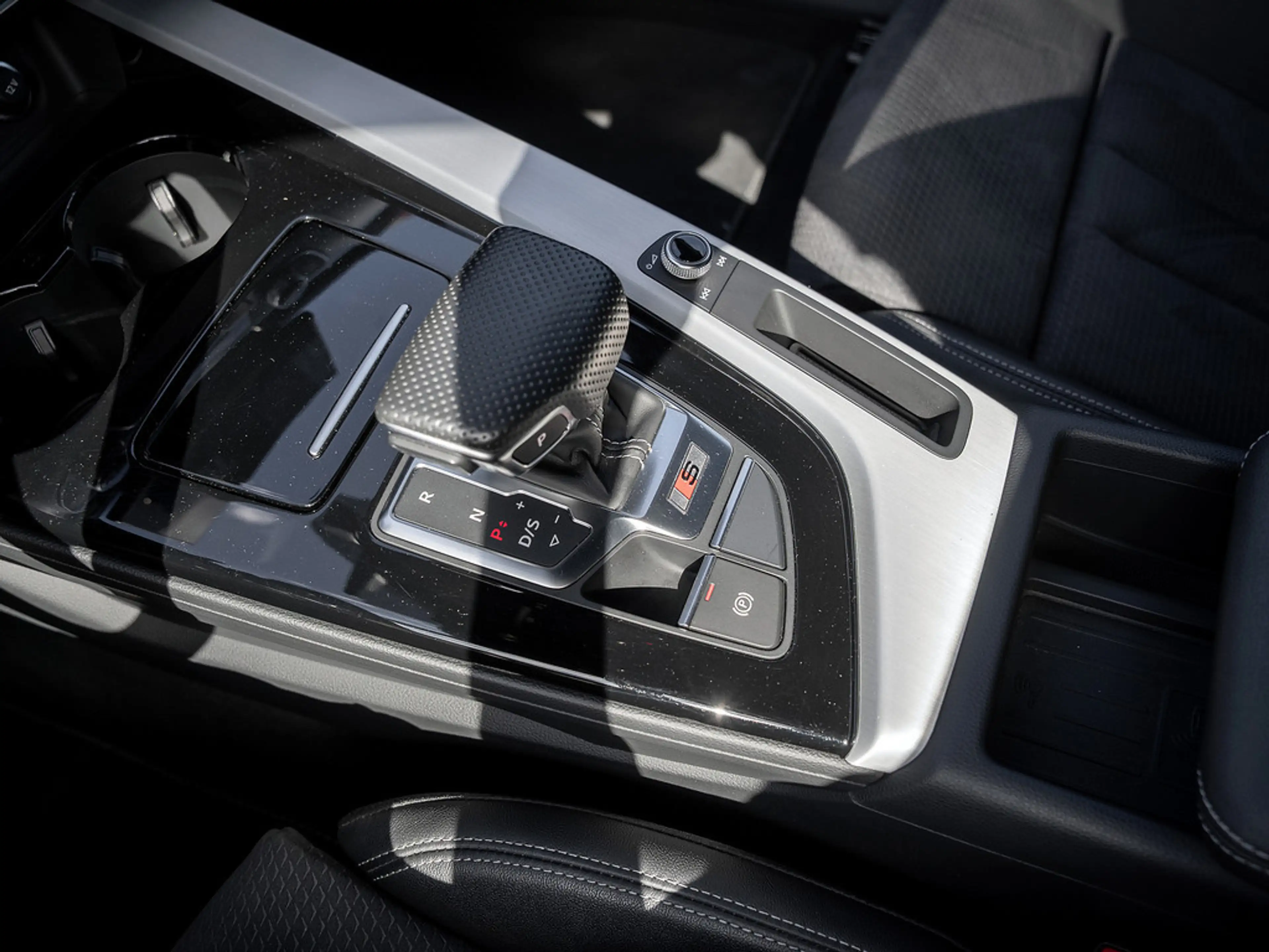 Audi S4 Avant 3.0 TDI quattro AHK LED SHZ PDC NAVI — photo 10