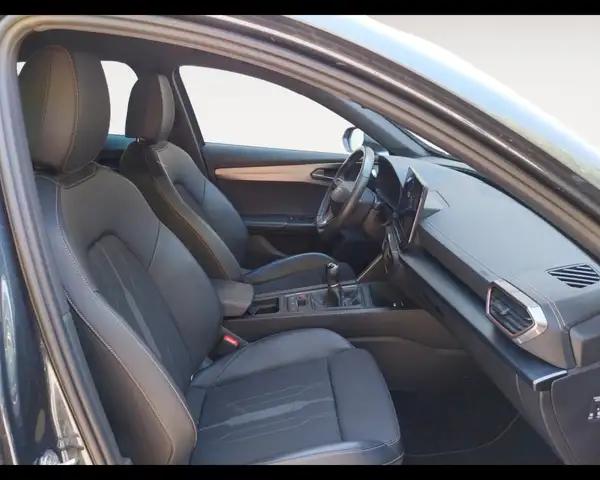 Cupra Formentor view 15