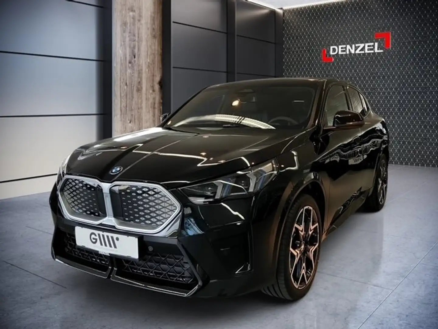 BMW iX2 eDrive 20 U10 Schwarz - 2