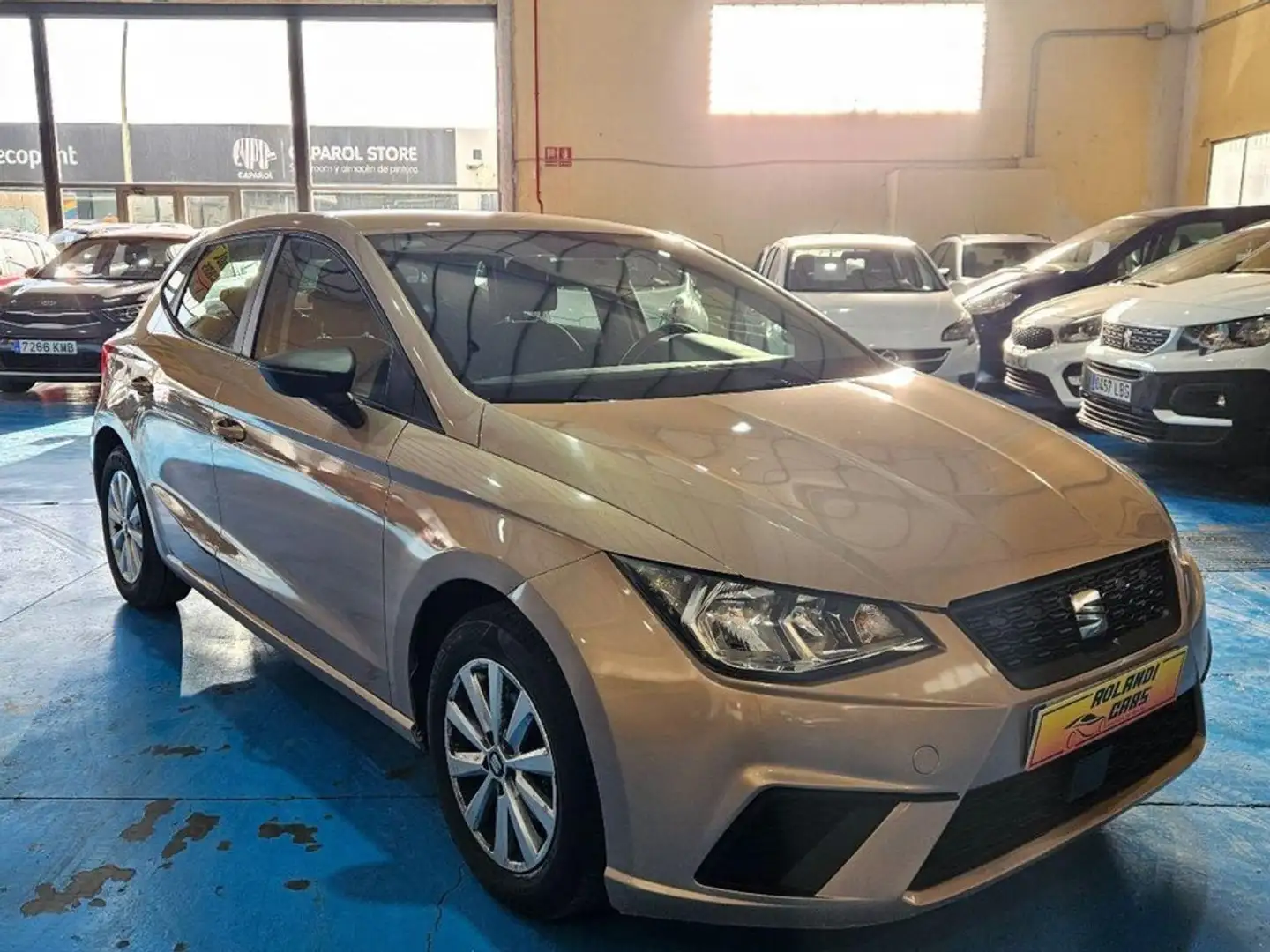 SEAT Ibiza 1.2 TSI Style Gris - 2
