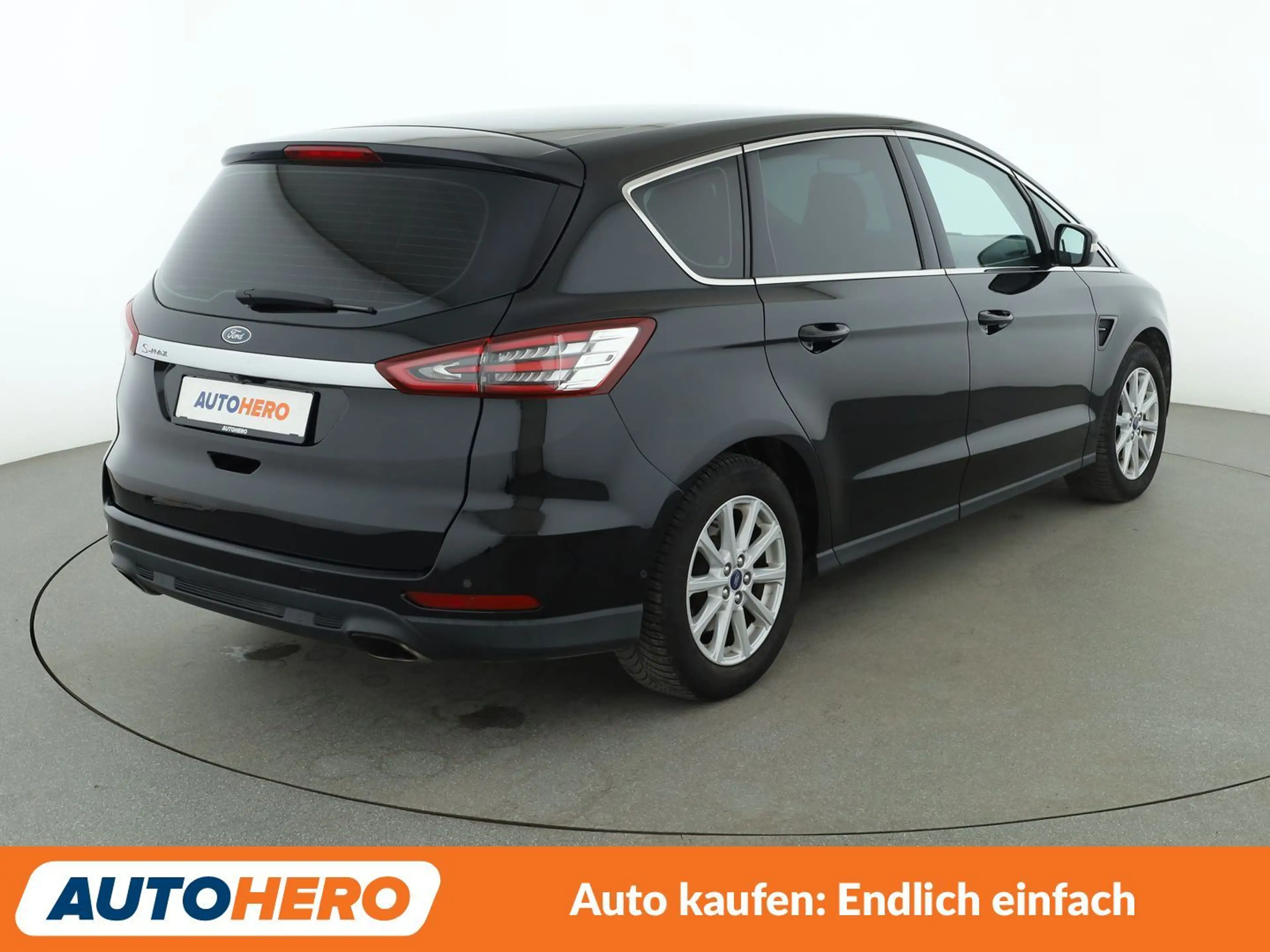 Ford S-Max 2.0 EcoBoost Titanium Aut.*NAVI*LED*ACC*CAM*PDC* — photo 6