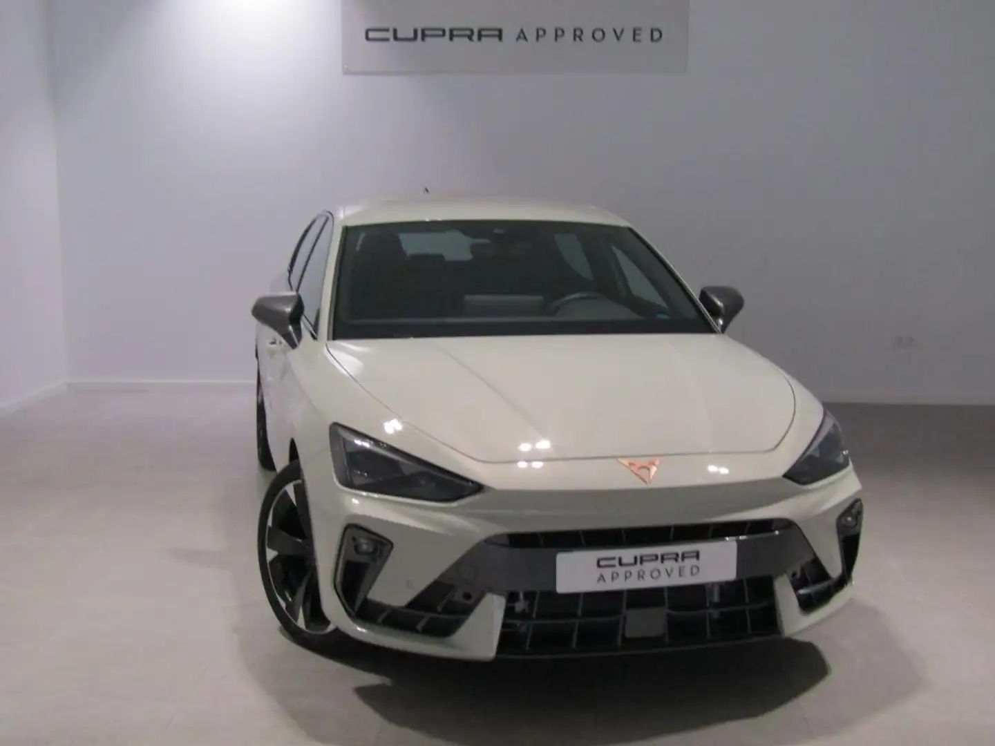 CUPRA Leon 1.5 TSI e-Hybrid 150kW DSG Gris - 1