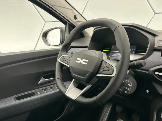 Dacia Sandero view 11