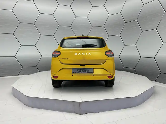 Dacia Sandero view 4