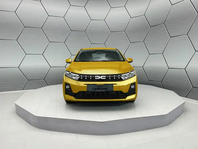 Dacia Sandero view 8