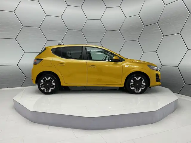 Dacia Sandero view 6