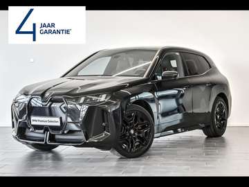xDrive45/M-Sport Pro/SkyLounge/Airsusp.
