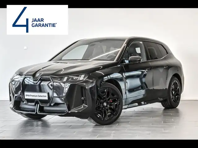 BMW iX xDrive45/M-Sport Pro/SkyLounge/Airsusp.