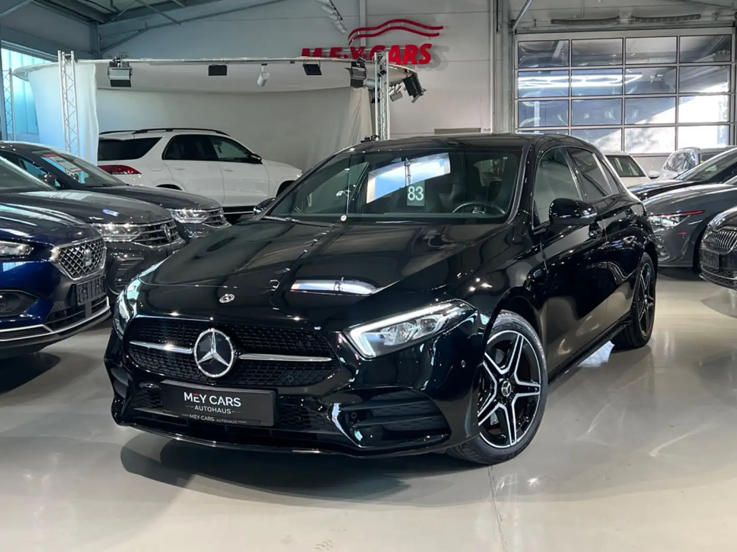 Mercedes-Benz A 250 e Edition*LED*STANDHEIZUNG*KEYLESS*MWST* Zwart - 1